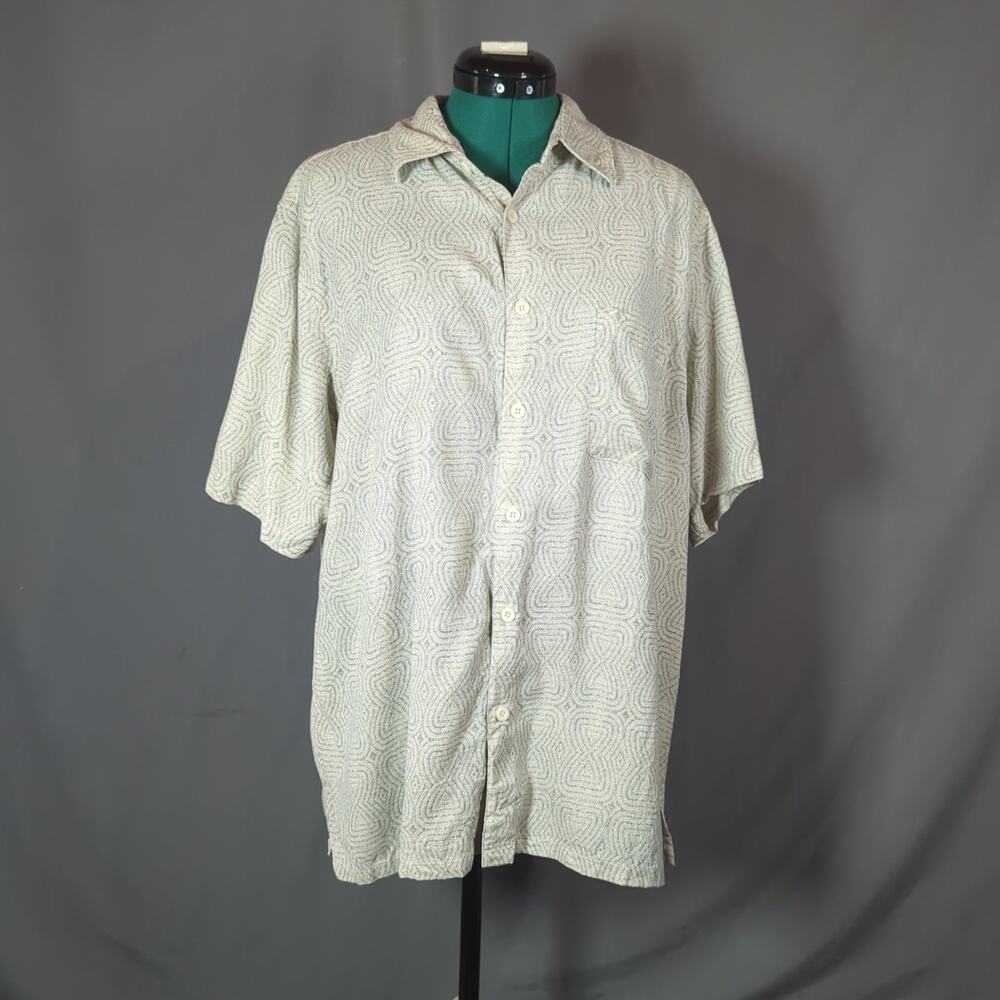 Vintage Silk Circa 1969 100% Silk Geometric Button Up Shirt Large